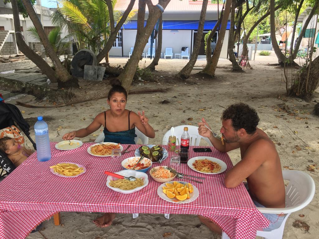 Fulidhoo Ihaa Lodge Extérieur photo